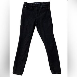 GAP Classic Black Women's Skinny Jeans, size Medium
